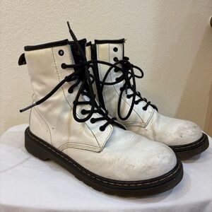 Dr. Martens Ankle Boots 1460 White Patent Leather Lace Up/Zip